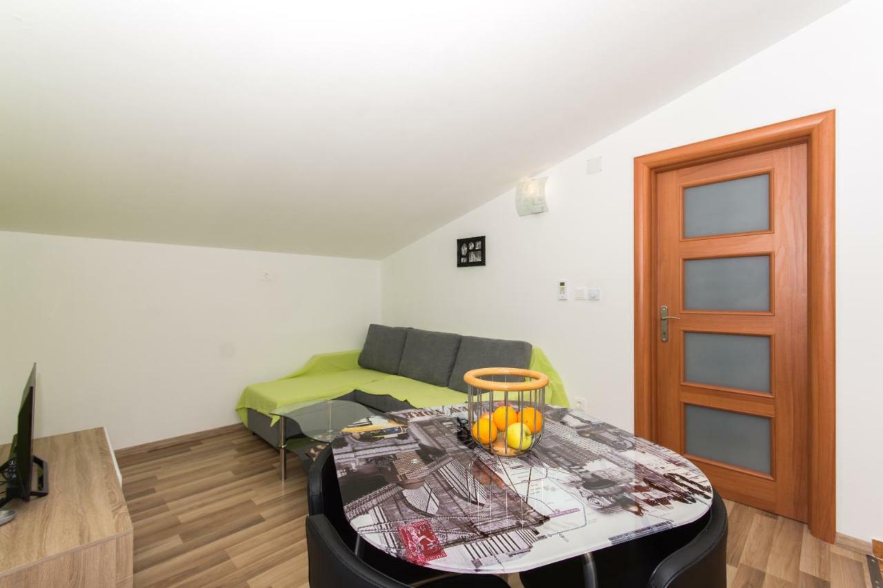 Apartmani Island تروغير المظهر الخارجي الصورة