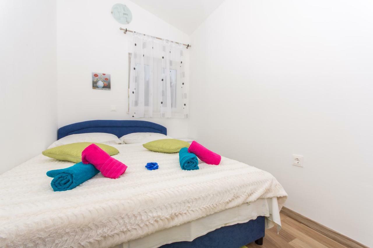 Apartmani Island تروغير المظهر الخارجي الصورة