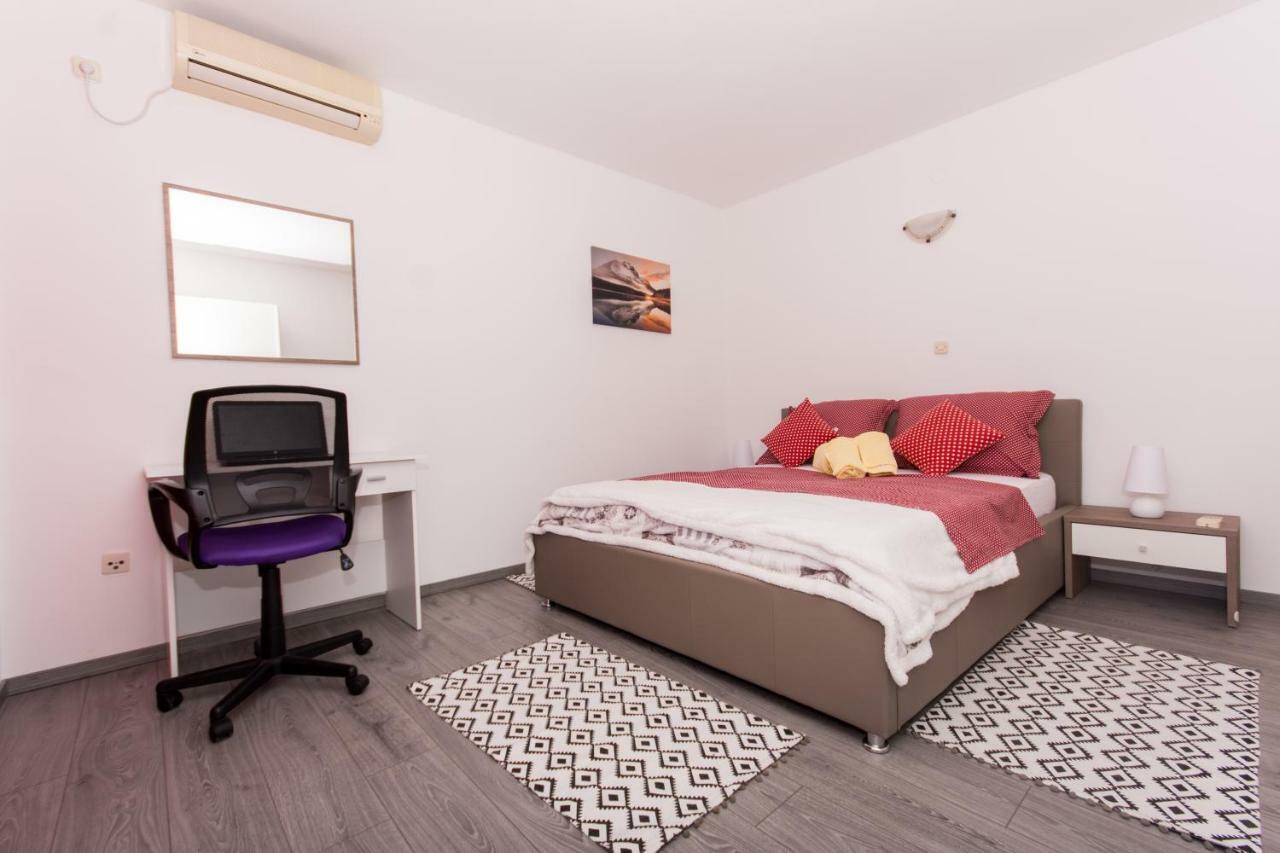 Apartmani Island تروغير المظهر الخارجي الصورة